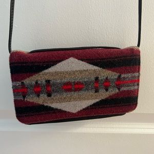 Pendleton purse/wallet - perfect for fall, new without tags
